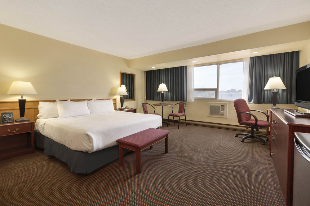 Best Western Plus Edmonton Airport Hotel Leduc Kültér fotó